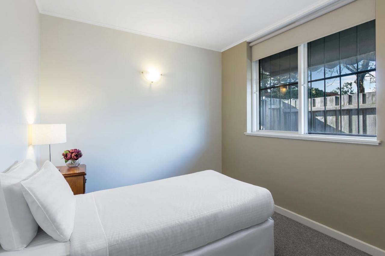 Dorset Gardens Hotel Кройдън Екстериор снимка