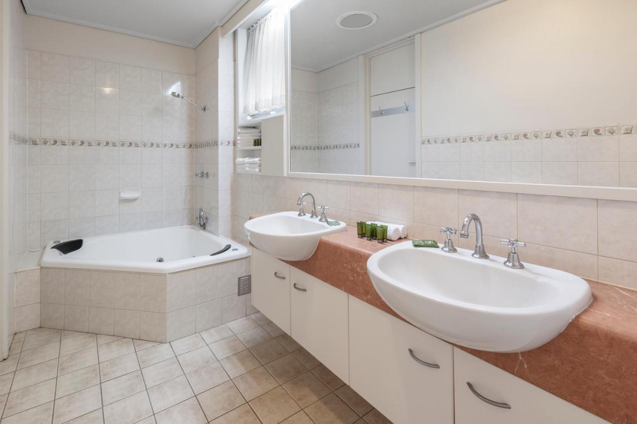 Dorset Gardens Hotel Кройдън Екстериор снимка