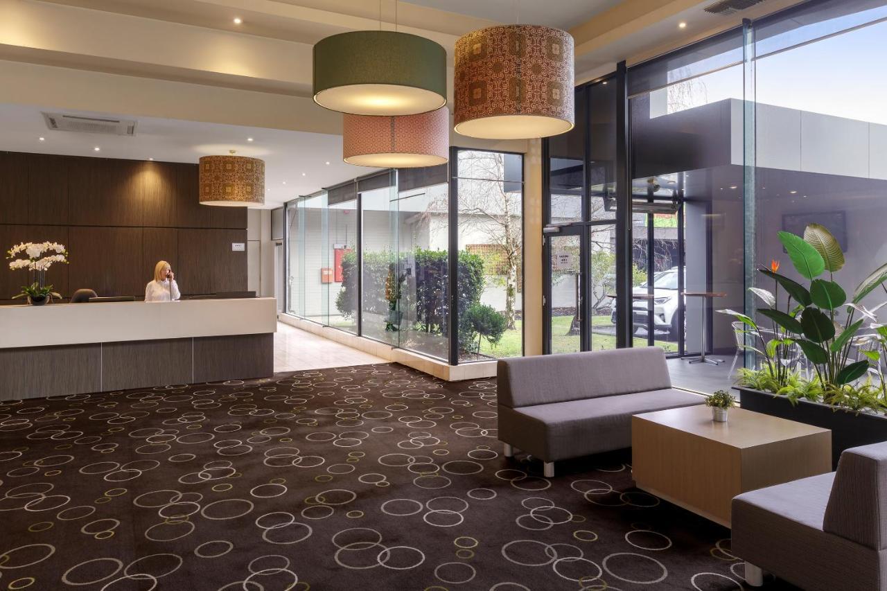 Dorset Gardens Hotel Кройдън Екстериор снимка